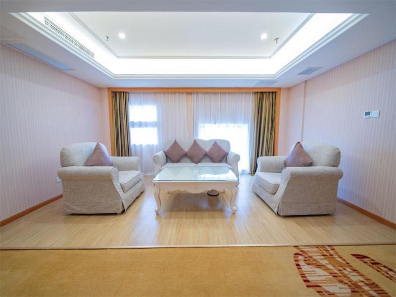 Vienna Hotel Guangzhou Baiyun Dongping Middle Road Exteriör bild