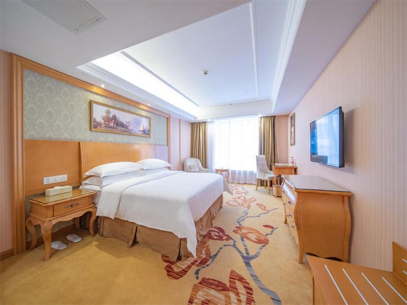 Vienna Hotel Guangzhou Baiyun Dongping Middle Road Exteriör bild